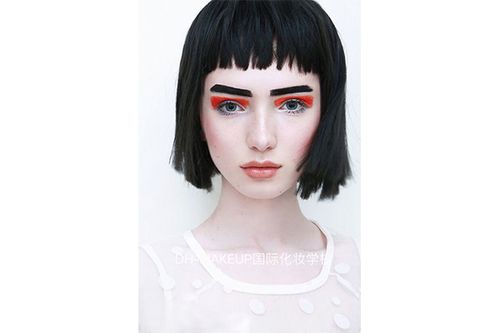 【化妆师培训学校 山东化妆培训机构推荐】价格,厂家-搜了网